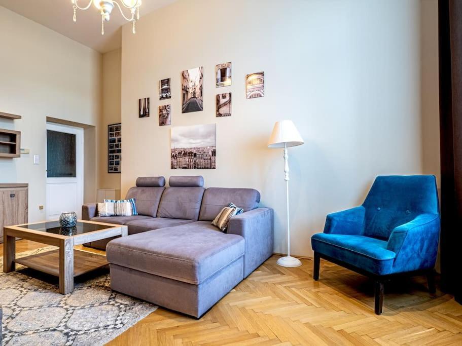 Westend Apartment Budapest Exteriör bild